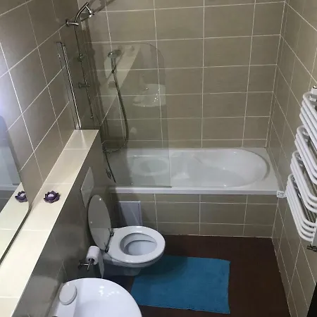 Апартаменти Tampa Forest View Брашов